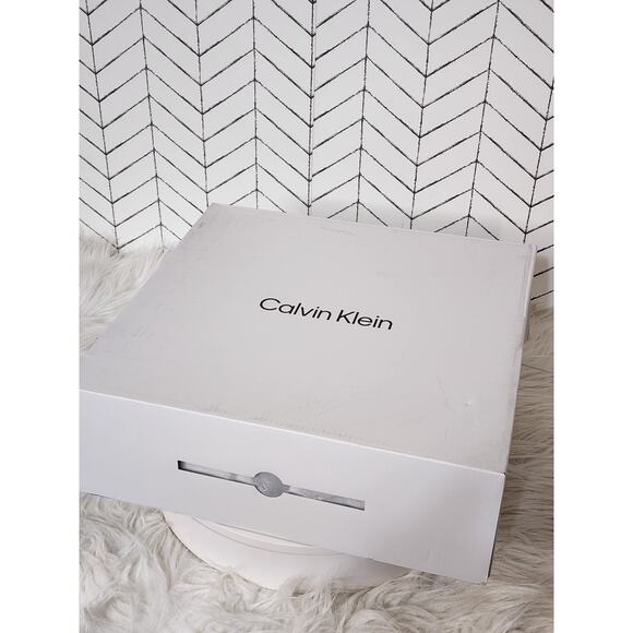 Calvin Klein Women's Genteel Fold Over Stiletto Dress Booties - Picture 8 of 8